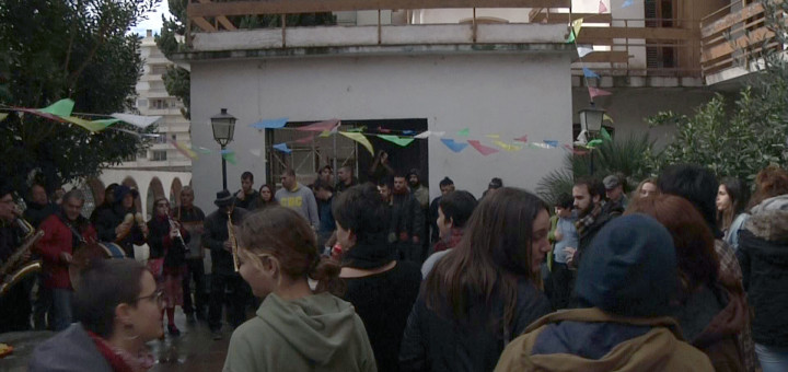 Festa d'inauguració del Centre Social Ocupat la Bruna, finals de gener