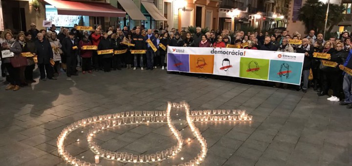 Concentració per demanar l'alliberament de Jordi Sánchez i Jordi Cuixart