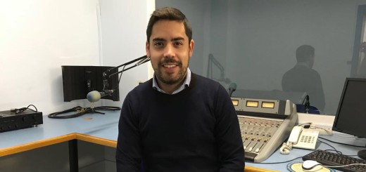 David Mejía, número 9 de la llista per Barcelona de Ciutadans, als estudis de Ràdio Calella TV