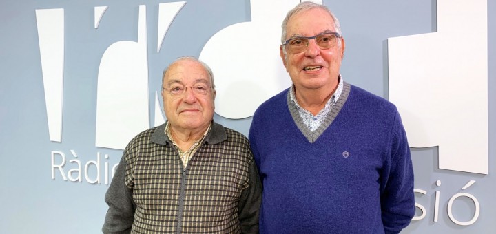 Enric Vives (vicepresident) i Joan Pagès (president) als estudis de Ràdio Calella TV (Arxiu)