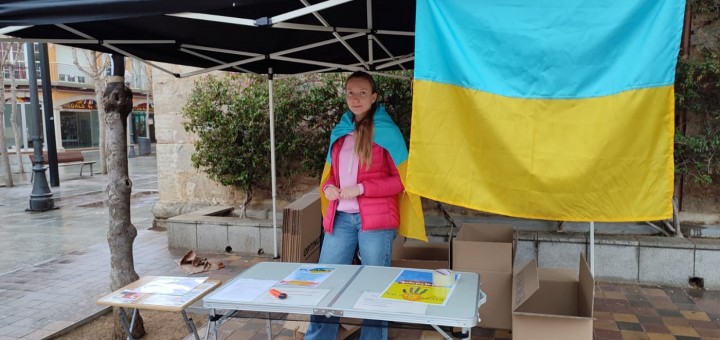 La comunitat ucraïnesa de Calella continua mobilitzada per donar suport a les víctimes i refugiats de la guerra