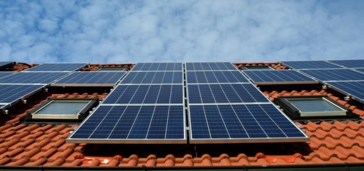 El CCM posarà al servei dels ajuntaments un recurs tècnic per agilitzar la tramitació d’expedients per instal·lar plaques fotovoltaiques