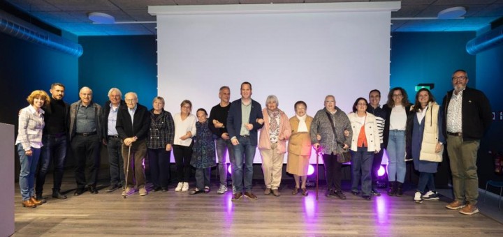 AMB NOM DE DONA 20230323